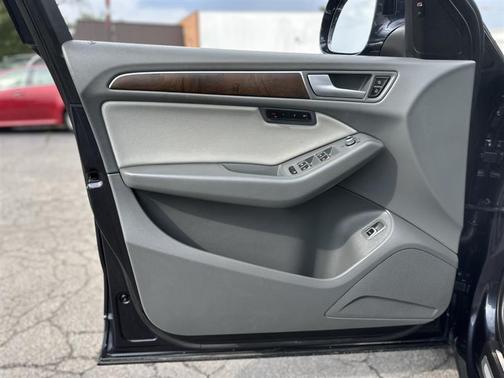 2014 Audi Q5 2.0T Premium Plus
