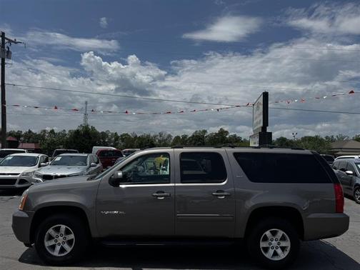 Brown 2014 GMC Yukon XL 1500 SLT