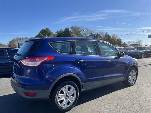 2014 Ford Escape S