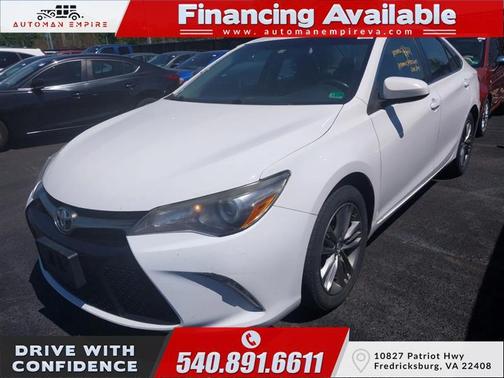 White 2015 Toyota Camry XLE/SE/LE/XSE
