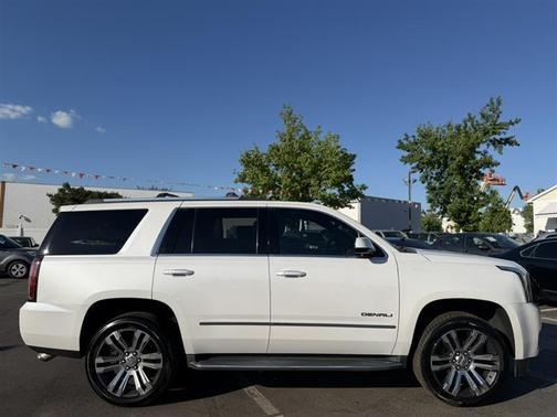 White 2017 GMC Yukon Denali