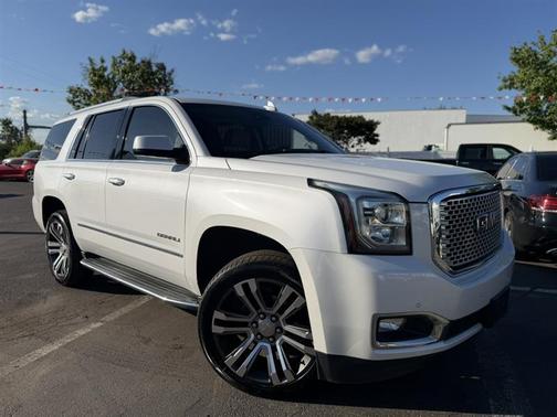 White 2017 GMC Yukon Denali