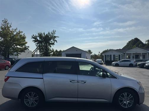 Silver 2012 Honda Odyssey EX