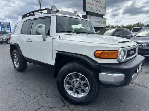 2011 Toyota FJ Cruiser Base
