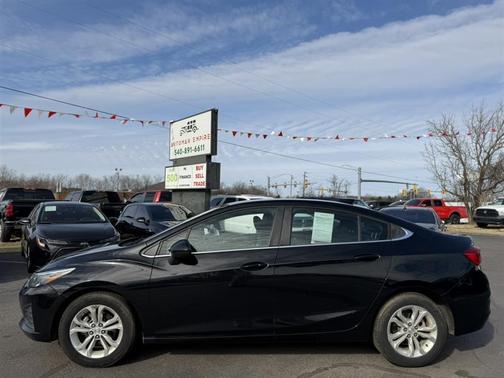 2019 Chevrolet Cruze LT