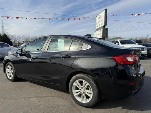 2019 Chevrolet Cruze LT