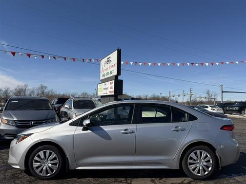 2021 Toyota Corolla LE