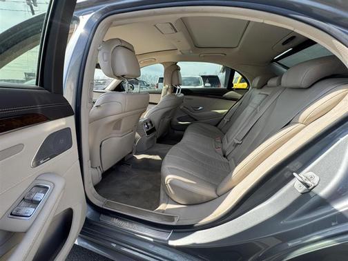 2014 Mercedes-Benz S-Class S 550