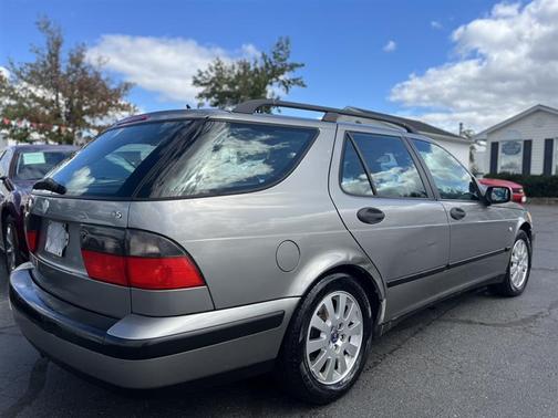 2001 Saab 9-5 Base