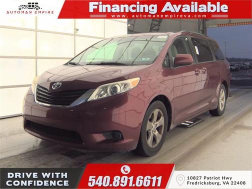 2014 Toyota Sienna LE