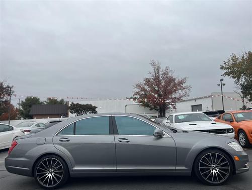 2011 Mercedes-Benz S-Class S 550 4MATIC