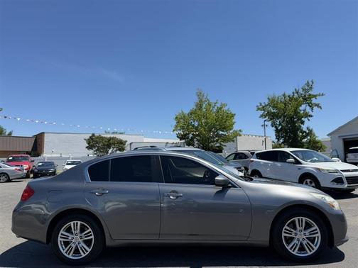 Graphite Shadow 2013 INFINITI G37x Base