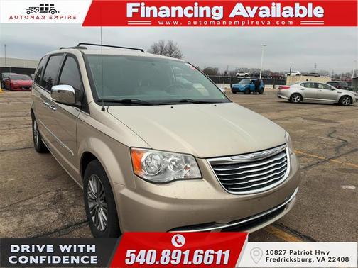 2014 Chrysler Town & Country Touring-L