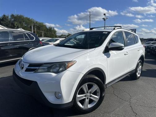 2013 Toyota RAV4 XLE