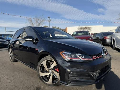 2019 Volkswagen Golf GTI 2.0T SE