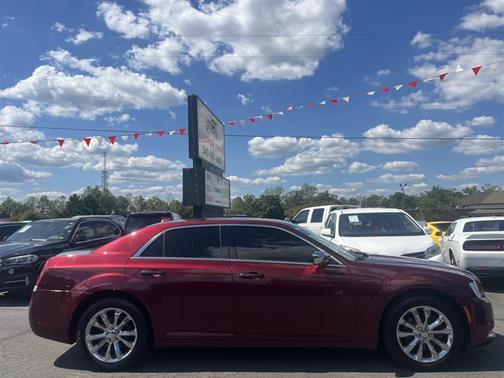 2016 Chrysler 300C Base