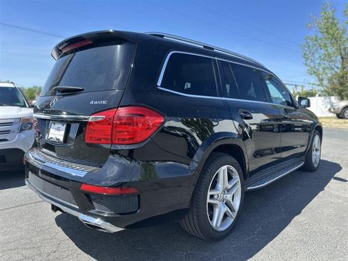 2014 Mercedes-Benz GL-Class GL 550 4MATIC