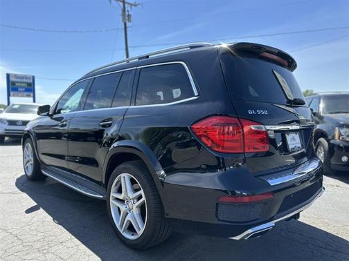 2014 Mercedes-Benz GL-Class GL 550 4MATIC
