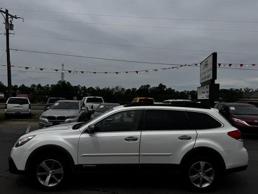 Satin White Pearl 2014 Subaru Outback 2.5i Limited