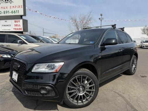 Mythos Black Metallic 2017 Audi Q5 3.0T Premium Plus