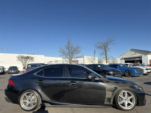 2018 Lexus IS 300 Base