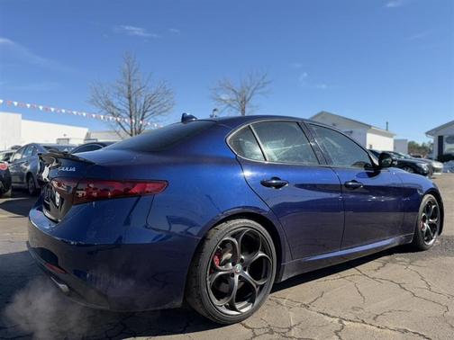 2017 Alfa Romeo Giulia Ti