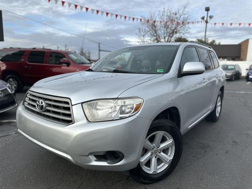 2010 Toyota Highlander Base