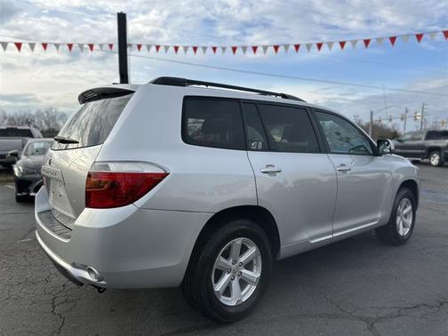 2010 Toyota Highlander Base