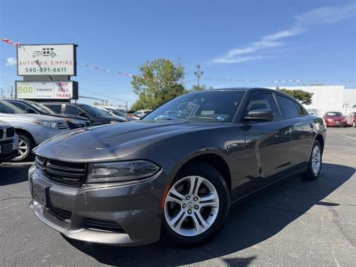 Gray 2019 Dodge Charger SXT