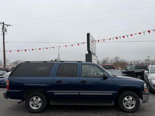 2003 Chevrolet Suburban LS