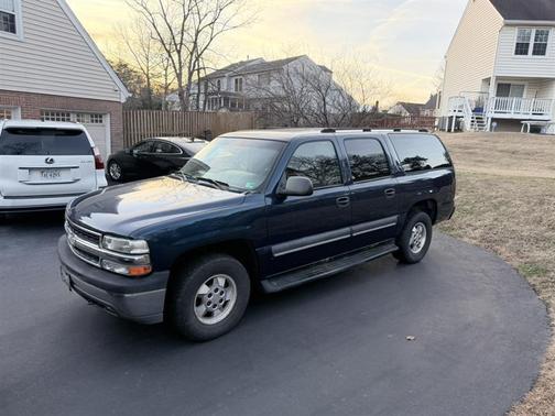 2003 Chevrolet Suburban LS