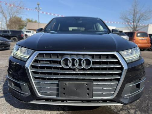 2019 Audi Q7 45 Premium Plus