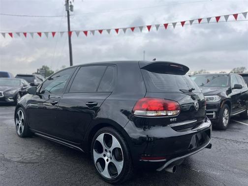 2012 Volkswagen GTI 4-Door (M6)