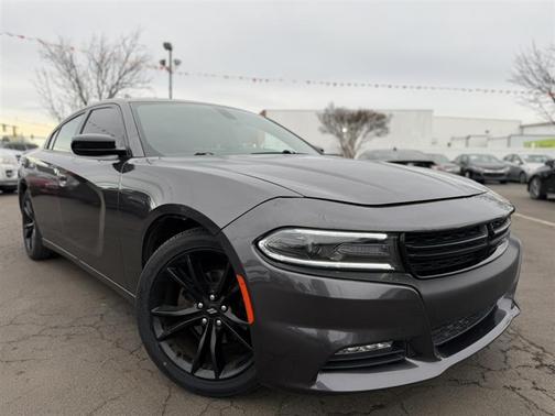 2017 Dodge Charger SXT