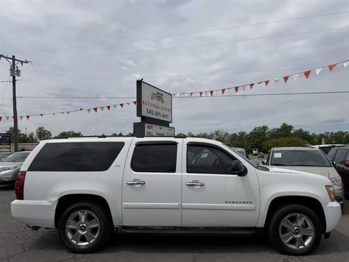 White 2008 Chevrolet Suburban 1500 LTZ