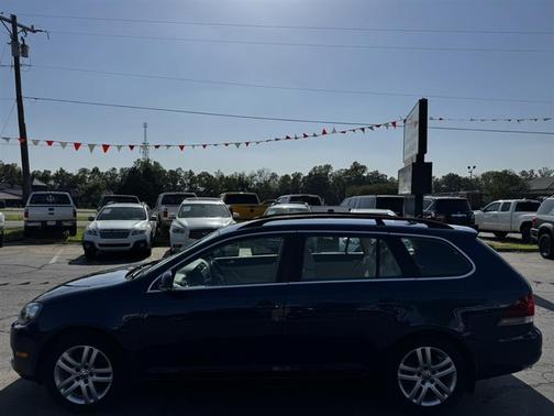 Blue 2014 Volkswagen Jetta TDI