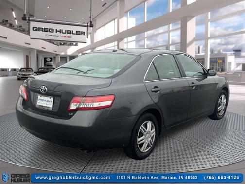 2010 Toyota Camry LE