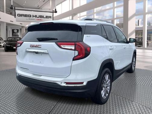 2022 GMC Terrain SLT