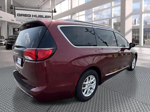 2020 Chrysler Pacifica Touring L