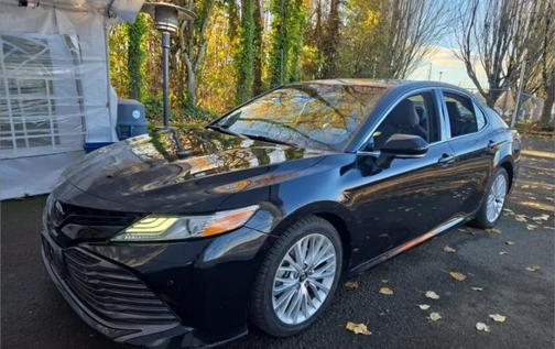 2018 Toyota Camry XLE