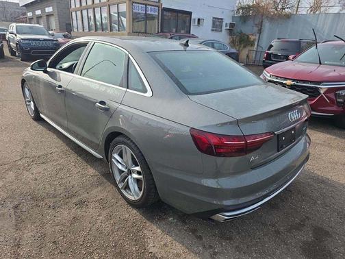2024 Audi A4 45 S line Premium Plus