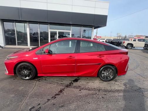 2017 Toyota Prius Prime Advanced