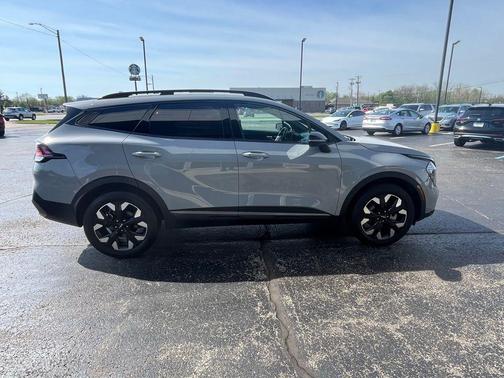 Wolf Gray 2023 Kia Sportage X-Line