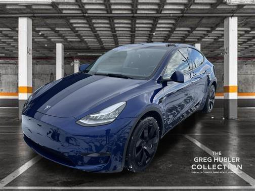 2023 Tesla Model Y Long Range Dual Motor All-Wheel Drive
