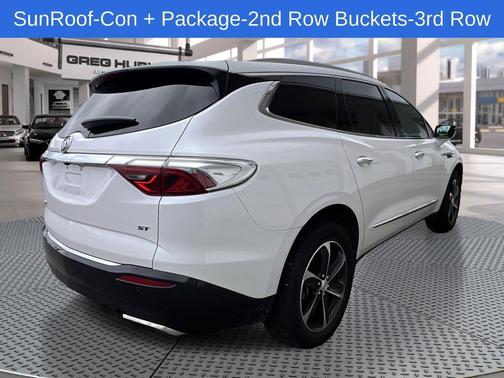 2022 Buick Enclave FWD Essence