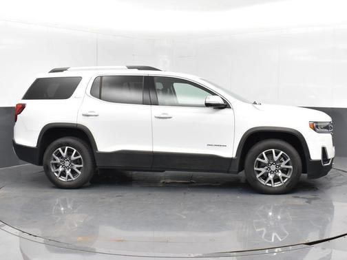 2023 GMC Acadia FWD SLT