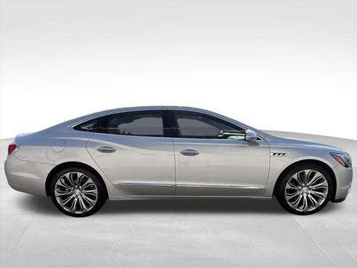 2018 Buick LaCrosse Essence