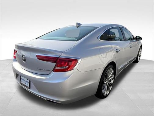2018 Buick LaCrosse Essence