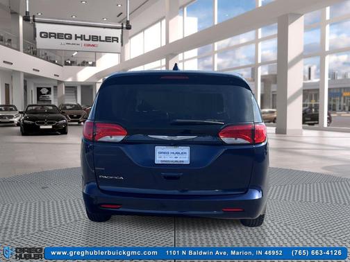2017 Chrysler Pacifica Touring