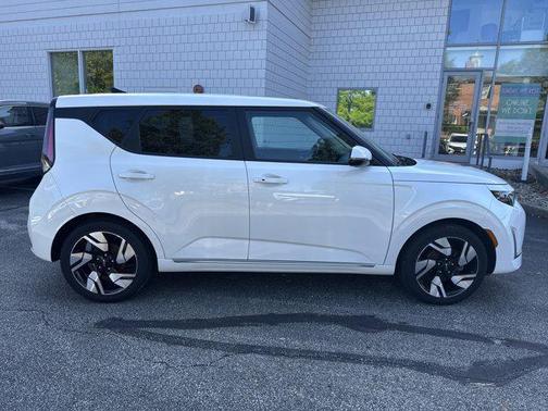 2023 Kia Soul GT-Line